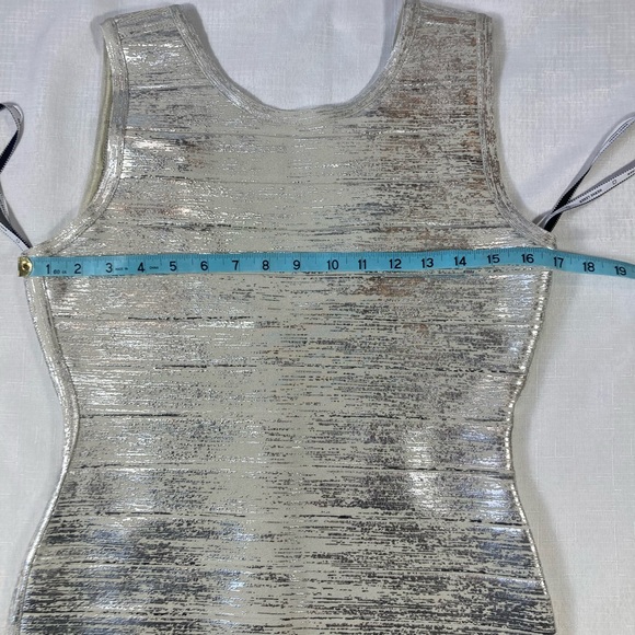 NWT Herve Leger Paris, Silver Foil Mini Dress, Size Large, MSRP $1,050.00 - Picture 13 of 15